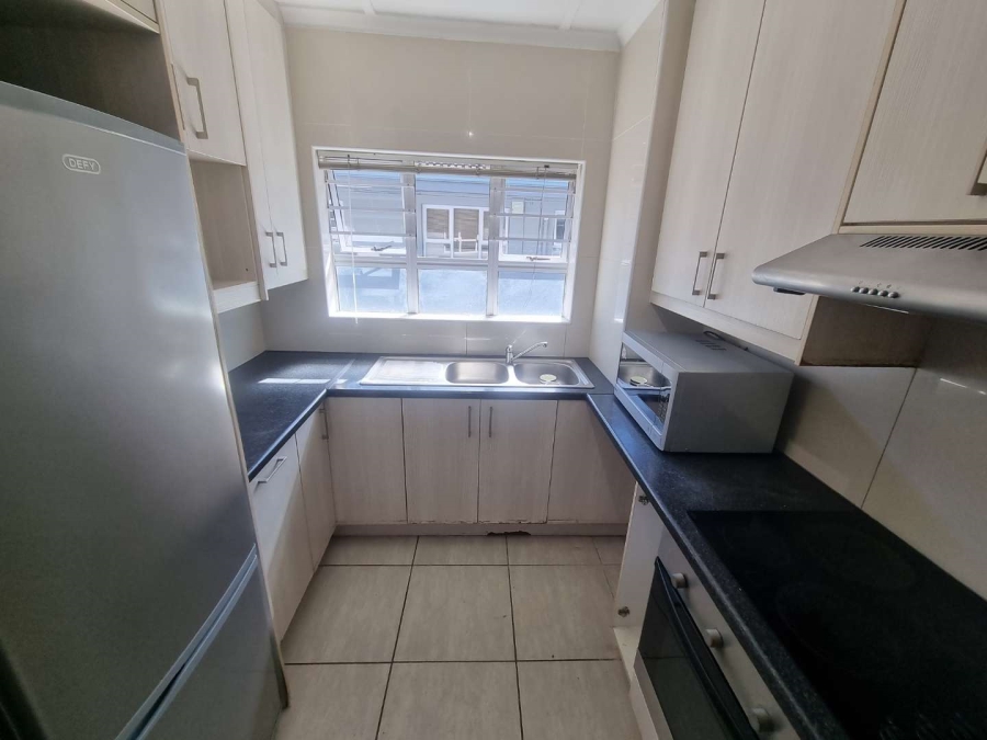 To Let 2 Bedroom Property for Rent in Diep River Western Cape